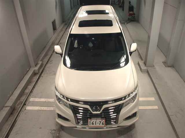 NISSAN ELGRAND 2019