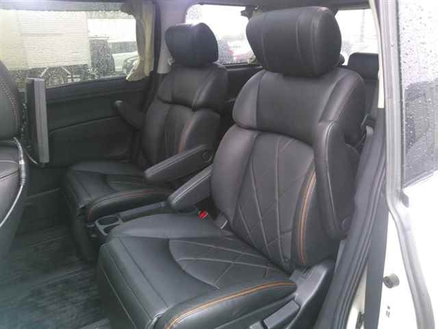 NISSAN ELGRAND 2019