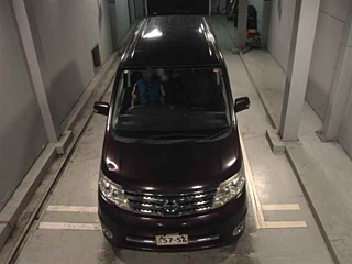 NISSAN SERENA 2010