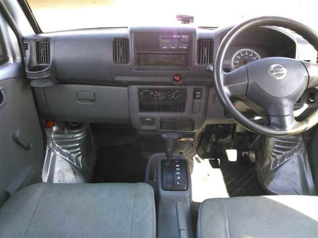 NISSAN CLIPPER VAN 2013