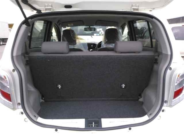 DAIHATSU MIRA E S 2014