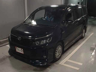 TOYOTA VOXY 2014