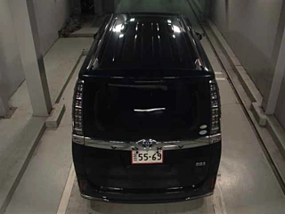 TOYOTA VOXY 2014