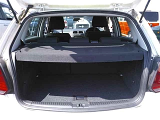VOLKSWAGEN POLO 2011