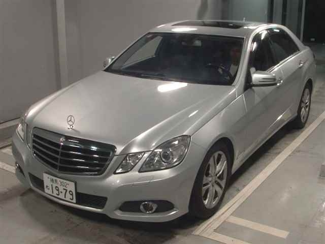 MERCEDES BENZ E CLASS 2010