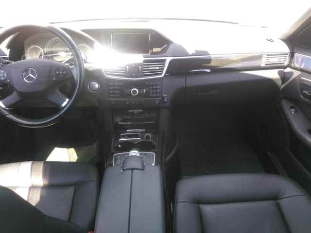 MERCEDES BENZ E CLASS 2010