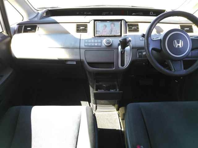 HONDA STEP WAGON 2008