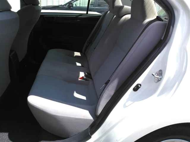 TOYOTA COROLLA AXIO 2015