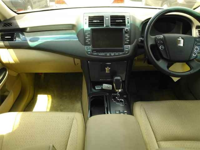 TOYOTA CROWN 2008