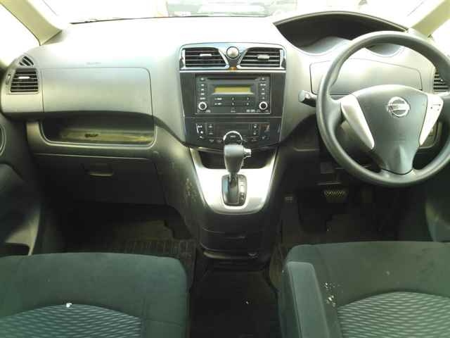 NISSAN SERENA 2012