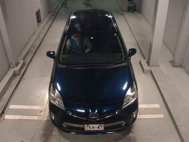 TOYOTA PRIUS PHV 2014