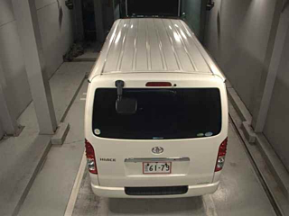 TOYOTA HIACE VAN 2020