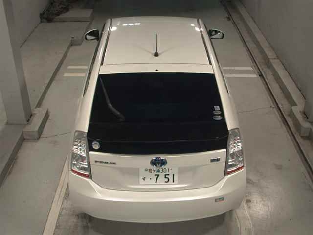 TOYOTA PRIUS 2011
