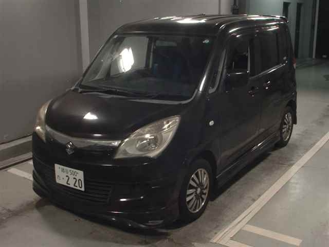 SUZUKI SOLIO 2011