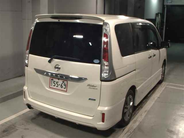 NISSAN SERENA 2011