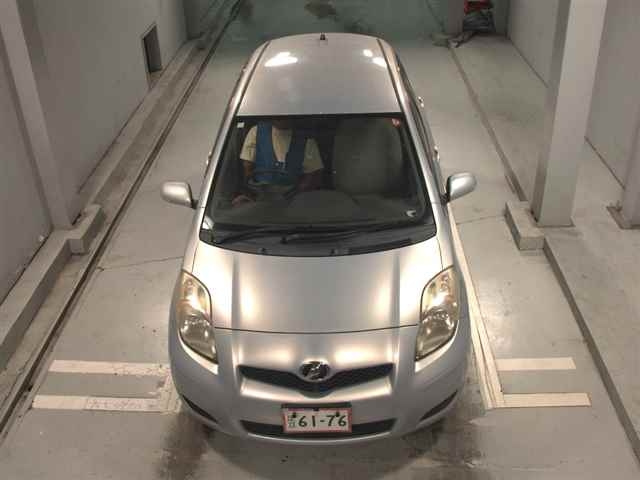 TOYOTA VITZ 2008