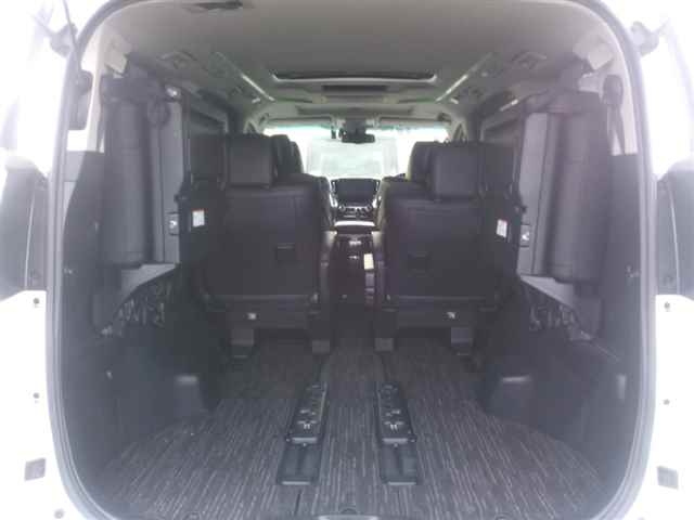 TOYOTA VELLFIRE 2018