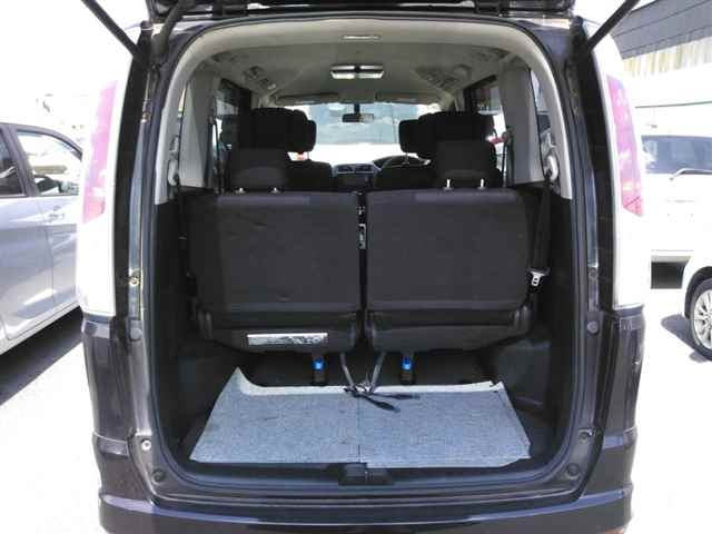 NISSAN SERENA 2012