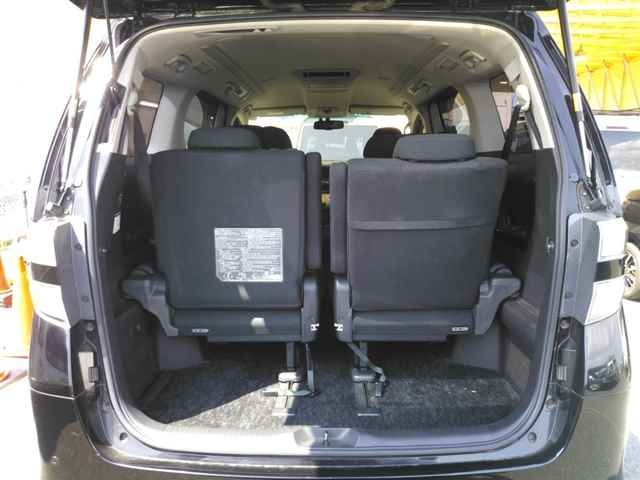 TOYOTA VELLFIRE 2012