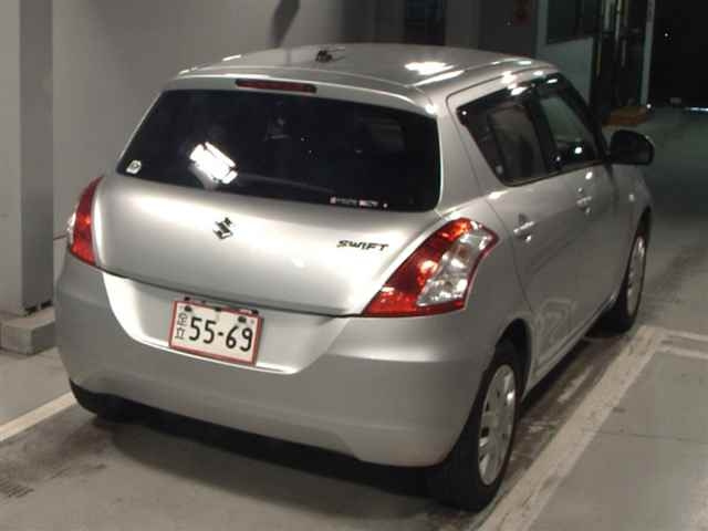 SUZUKI SWIFT 2012