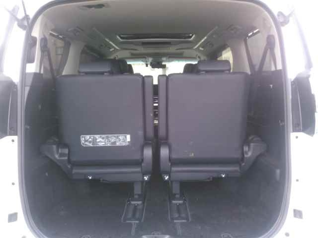 TOYOTA VELLFIRE 2019