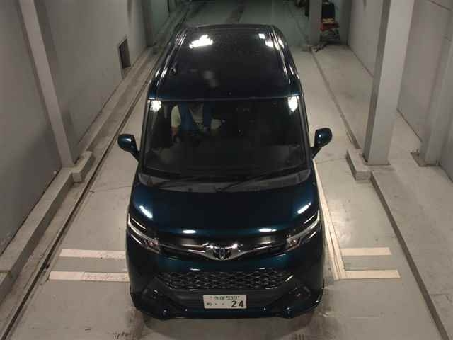 TOYOTA TANK 2019
