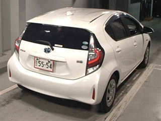 TOYOTA AQUA 2018
