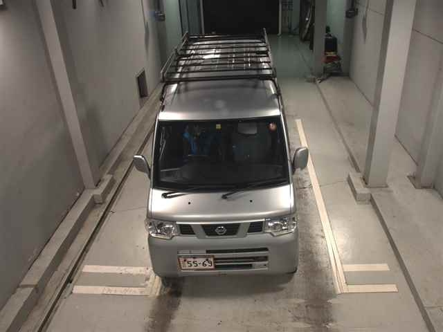 NISSAN CLIPPER VAN 2013