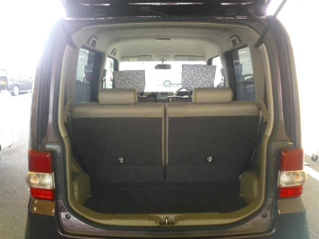 TOYOTA PIXIS SPACE 2014