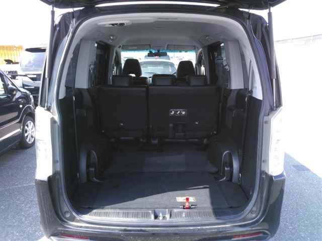 HONDA STEP WAGON 2013