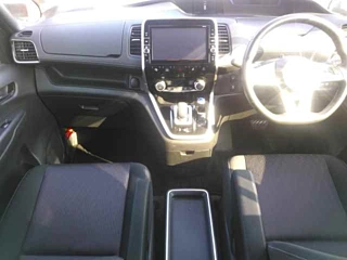 NISSAN SERENA 2019