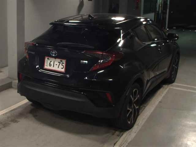 TOYOTA C-HR 2019