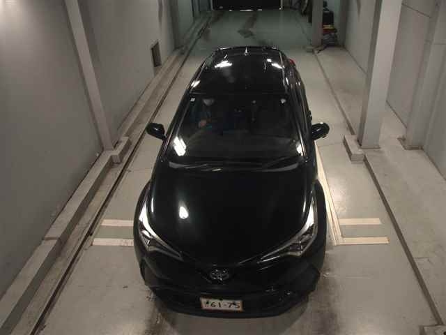 TOYOTA C-HR 2019