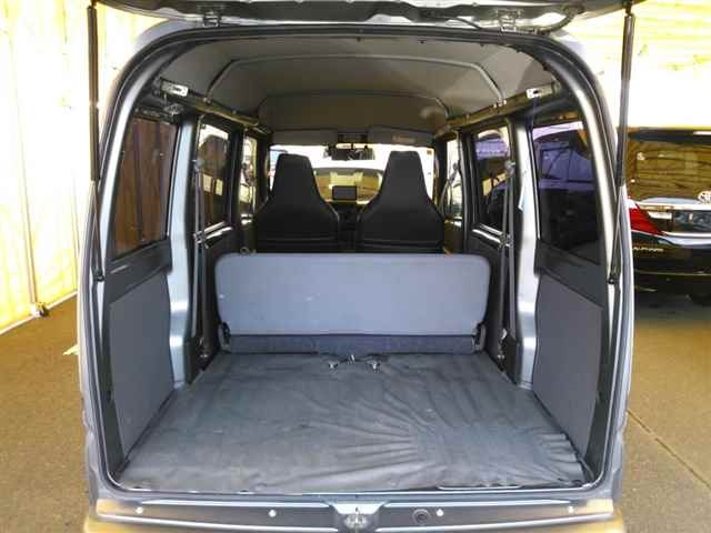 NISSAN CLIPPER VAN 2013