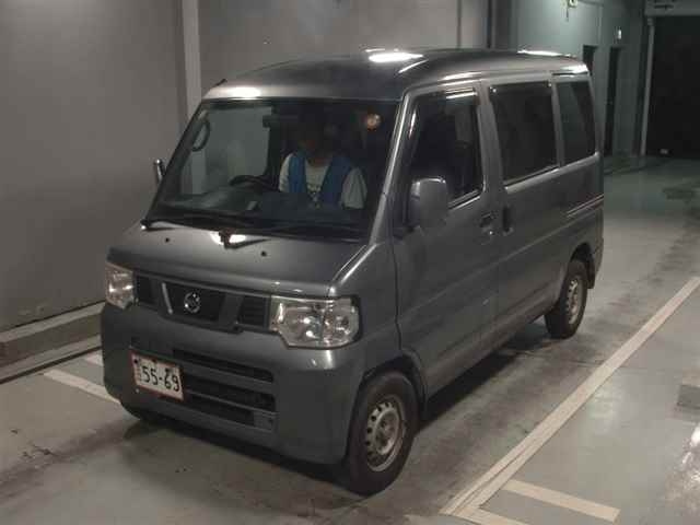 NISSAN CLIPPER VAN 2013