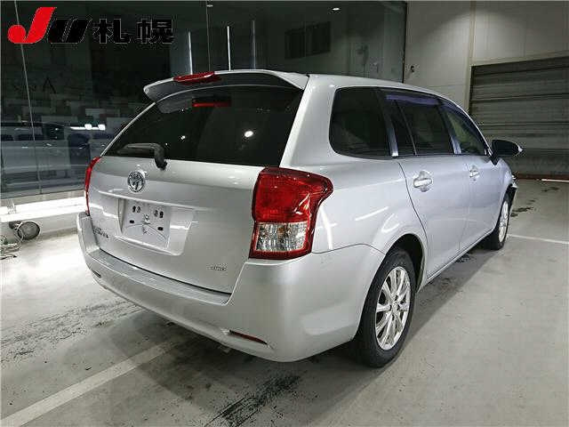 TOYOTA COROLLA FIELDER 2013