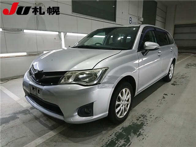 TOYOTA COROLLA FIELDER 2013
