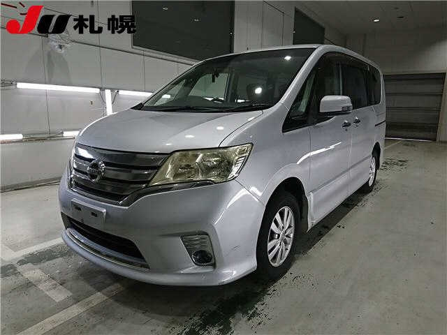 NISSAN SERENA 2011