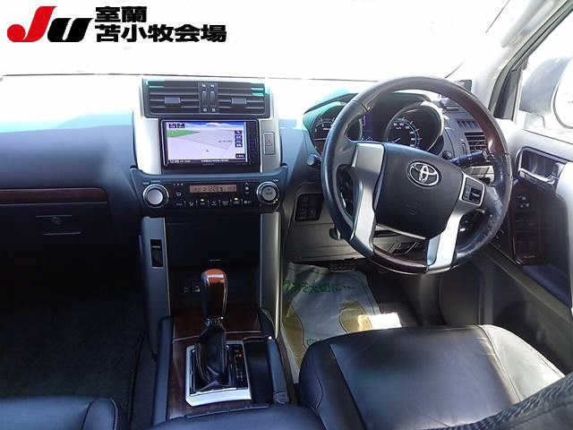 TOYOTA LAND CRUISER PRADO 2010