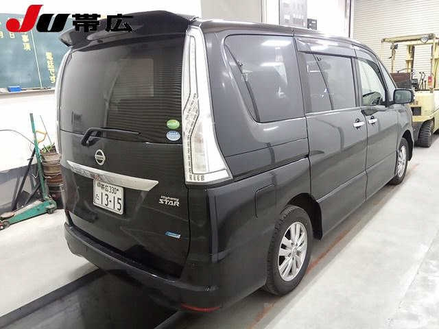 NISSAN SERENA 2015