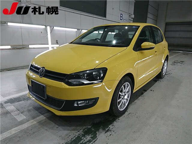 VOLKSWAGEN POLO 2011