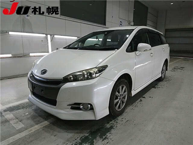 TOYOTA WISH 2015