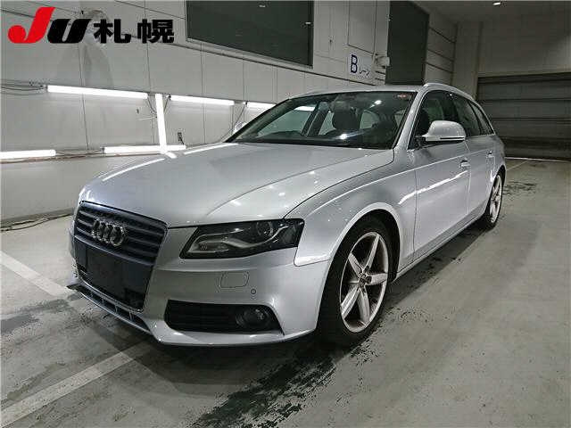AUDI A4 2008