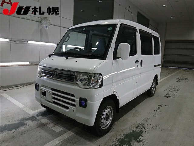 MITSUBISHI MINICAB VAN 2012