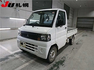 MITSUBISHI MINICAB TRUCK 2009