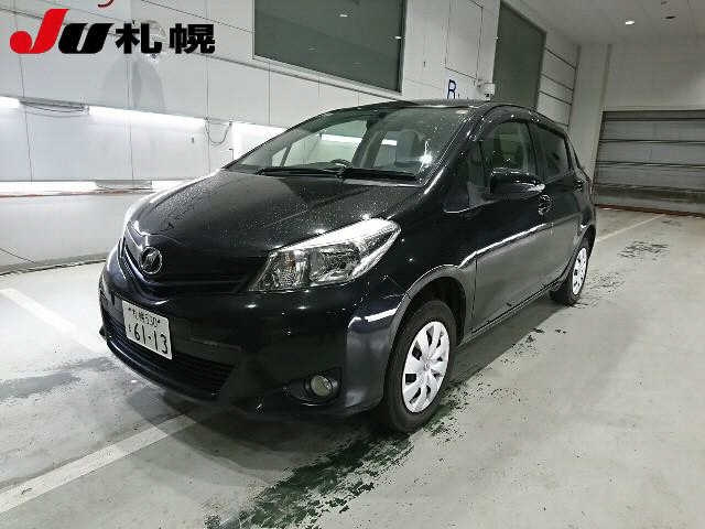 TOYOTA VITZ 2014
