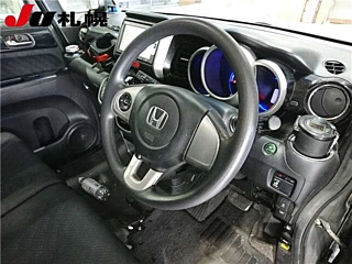 HONDA N BOX 2015