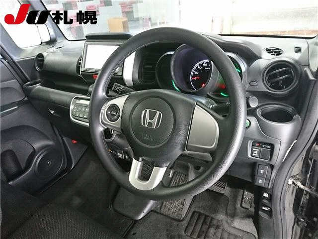 HONDA N BOX 2016