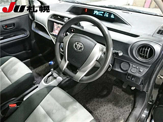 TOYOTA AQUA 2014