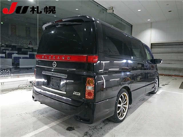 NISSAN ELGRAND 2008